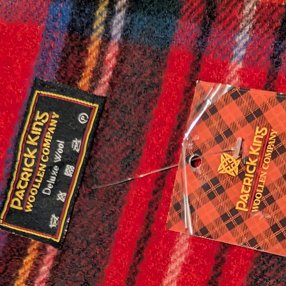 Patrick King Woollen Co. Red Plaid Scottish Scarf. NWT - Picture 3 of 5